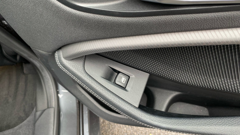 BMW 2 Series 218i M Sport 4dr DCT Petrol Saloon